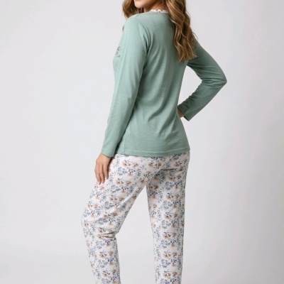 Pijama feminino manga comprida verde e calças brancas florais