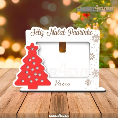 Moldura de fotografia natalícia branca com árvore de Natal vermelha e texto dedicado a padrinho