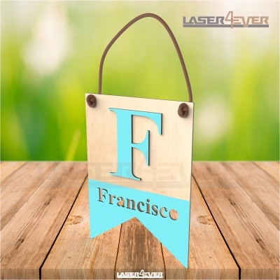 Plaquinha decorativa de madeira com letra e nome Francisco em azul e preto
