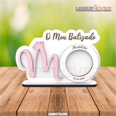 Objeto decorativo para batizado com nome Matilde e data 21-08-2022