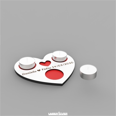Suporte de velas em forma de coração branco com detalhes vermelhos e texto Daniela Fábio 14/02/2020