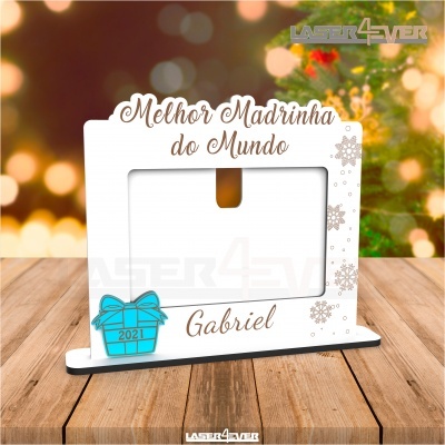 Moldura de fotografia branca personalizada com texto 'Melhor Madrinha do Mundo' e nome 'Gabriel'