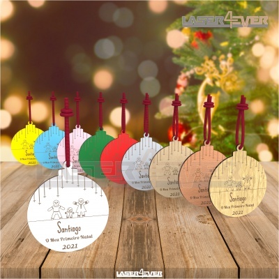 Bonecos decorativos de natal em madeira colorida e natural com texto gravado