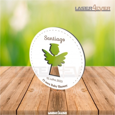Cartão redondo decorativo para baby shower com asas verdes e texto personalizado