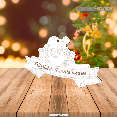 Ornamento de Natal acrílico branco com Pai Natal e texto Feliz Natal Família Tavares