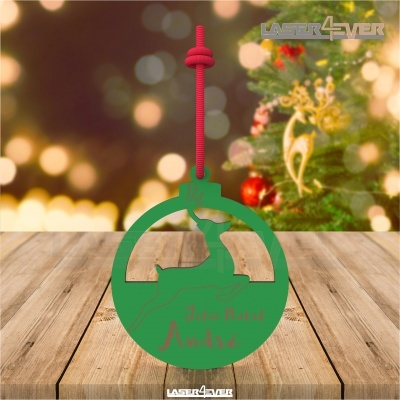 Bola de Natal verde com desenho de rena e texto Feliz Natal Andre