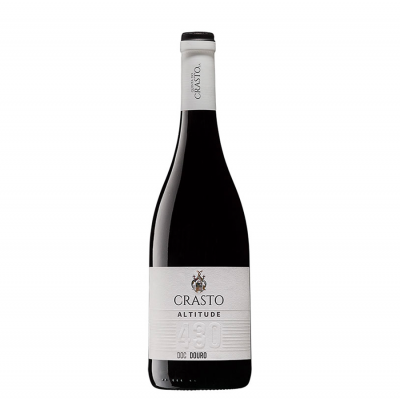 Garrafa de vinho Crasto Altitude com rótulo branco e corpo escuro