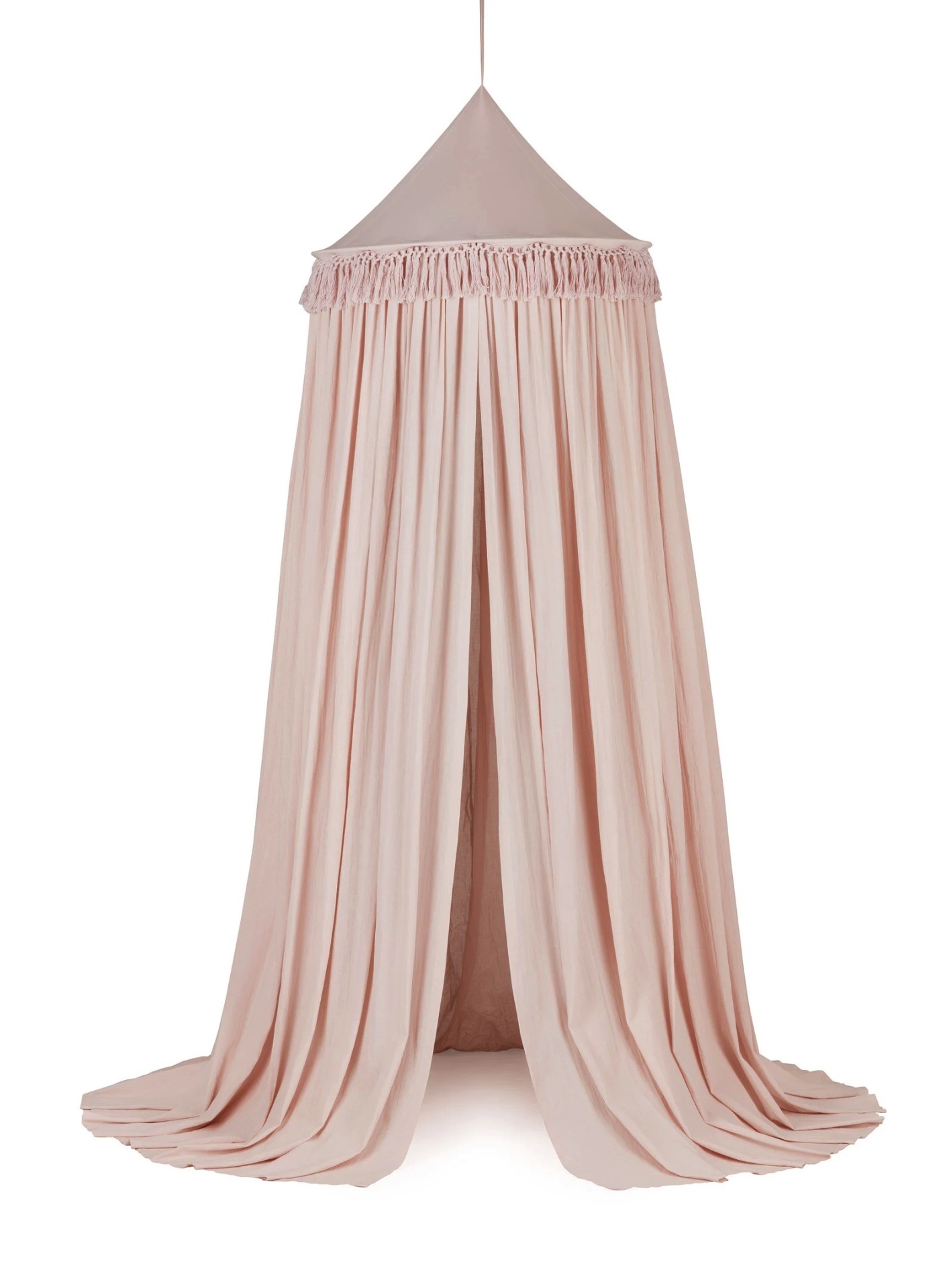 Tenda rosa claro em tecido macio pendurada com franjas na borda