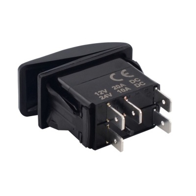 Interruptor elétrico preto com terminais metálicos e texto 12V 20A DC 24V 10A DC