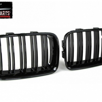 Conjunto de grelhas dianteiras pretas brilhantes para carro