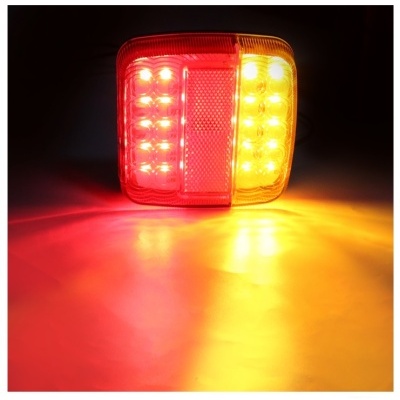 Luz traseira de automóvel quadrada com LEDs vermelhos e amarelos
