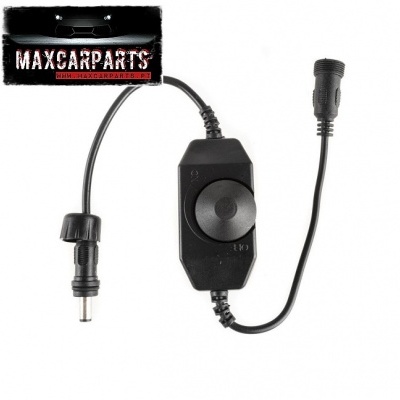 Interruptor dimmer preto com cabos e conectores para uso elétrico