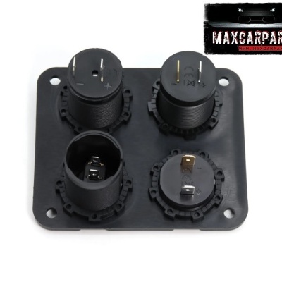 Placa preta com quatro soquetes circulares e logo MAXCARPARTS