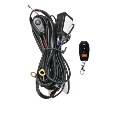 Cabo elétrico com interruptor e comando remoto preto