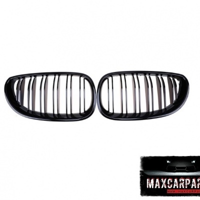 Parrillas de grelha de radiador de automóvel em preto brilhante com logótipo MAXCARPARTS