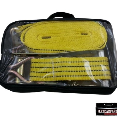 Cinto de reboque amarelo com gancho metálico e bolsa transparente.