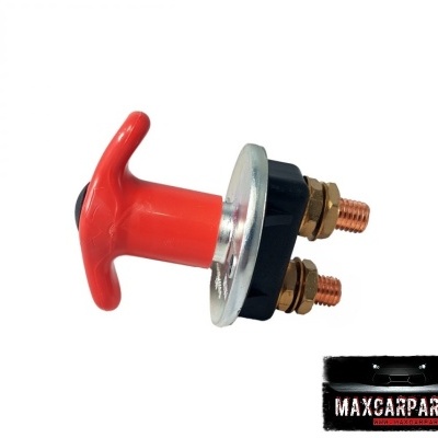 Interruptor de corte com pega vermelha e terminais de cobre sobre fundo branco e embalagem preta com marca MAXCARPARTS