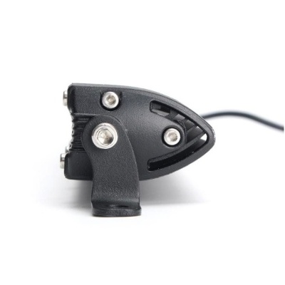 Luz LED pequena LEDWORKS preta montada numa base com parafusos e cabo