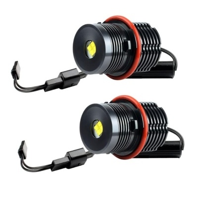 Dois módulos de luz LED automóvel com arcos vermelhos e corpo preto