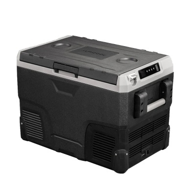 Caixa térmica eletrónica preta e cinzenta com painel digital e alças laterais