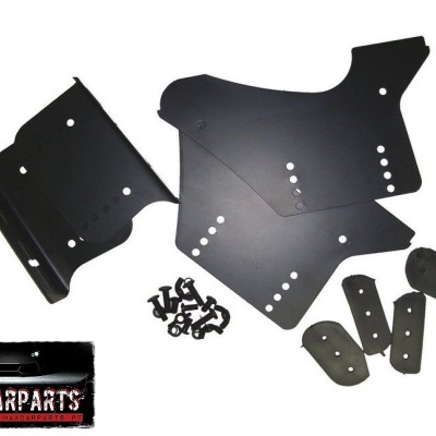 Peças de chapa metálica preta e parafusos com logótipo MAXCARPARTS