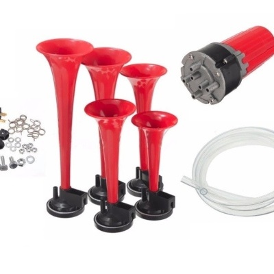 Conjunto de buzinas vermelhas com acessórios e mangueira transparente
