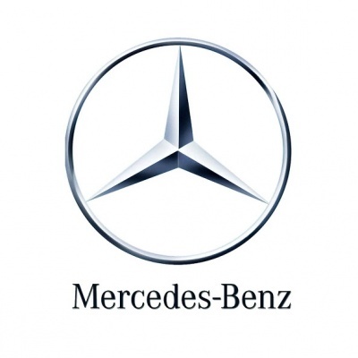 Logótipo Mercedes-Benz com estrela prateada e texto