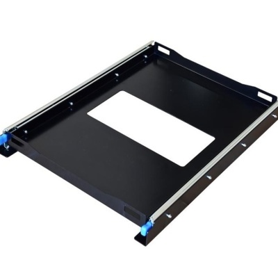 Bandeja preta para computador com laterais metálicas cromadas e detalhes azuis