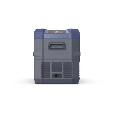 frigorífico portátil cinza e azul com visor digital e grelhas de ventilação