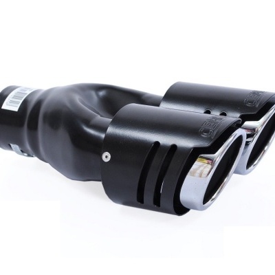 Extensão dupla de escape automóvel preta com ponteiras cromadas ovais