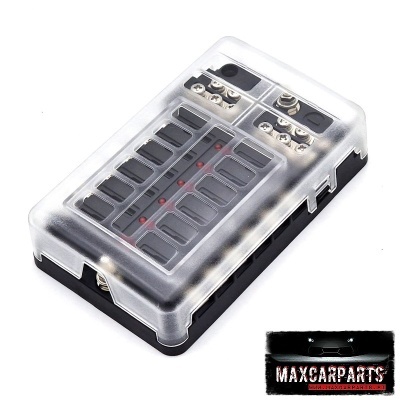 Caixa de distribuição elétrica com fusíveis e cobertura plástica