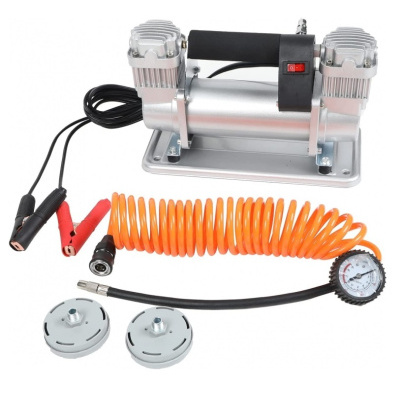 Compressor de ar com acessórios e cabos em fundo branco
