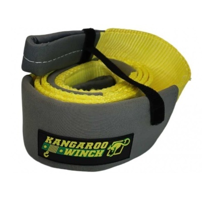 Cinta de reboque amarela com proteções cinzentas e etiqueta KANGAROO WINCH