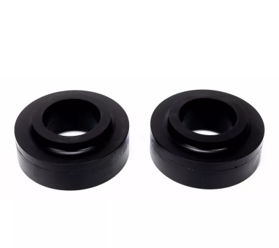 Dois espaçadores circulares pretos de plástico