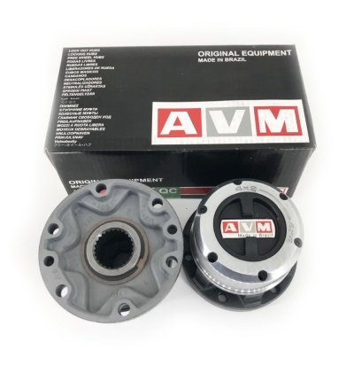 Peças mecânicas metálicas cinzentas e caixa preta da marca AVM