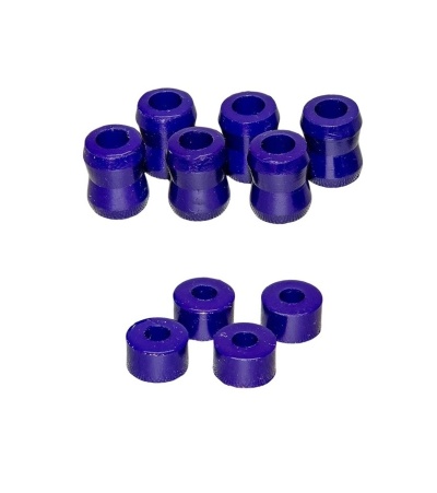 Peças plásticas ou de borracha roxas em duas formas diferentes sobre fundo branco