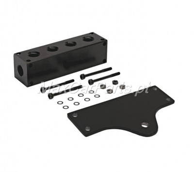 Conjunto de peças metálicas pretas com parafusos, porcas e anilhas