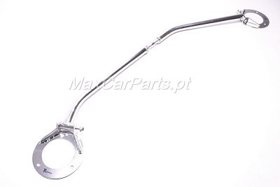 Barra estabilizadora cromada para carro com suporte circular e braço curvado sobre fundo branco