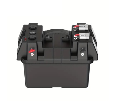 Bateria portátil preta com termómetro digital e terminais vermelho e preto