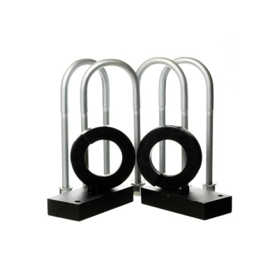 Par de suportes metálicos com base preta e arcos prateados