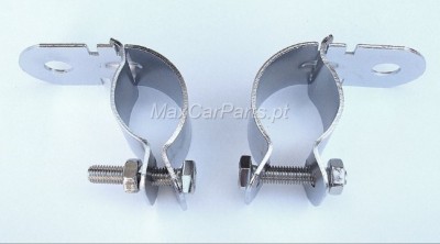 Par de grampos metálicos prateados com parafusos e porcas para fixação