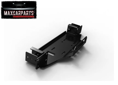 Suporte metálico preto para carro em fundo branco com logótipo MAXCARPARTS