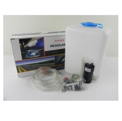 Kit de lavagem para faróis com reservatório branco, motor 12V preto, tubo transparente e parafusos junto à caixa com imagem de faróis