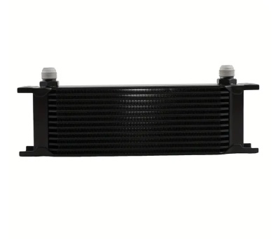 Radiador de óleo preto com grelhas horizontais e conexões metálicas