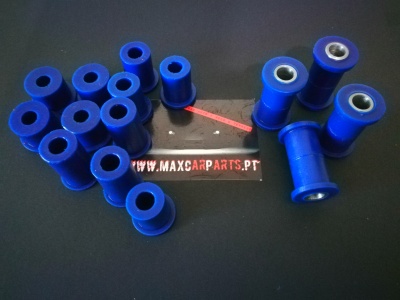 Conjunto de buchas azuis para suspensão automóvel e cartão com texto WWW.MAXCARPARTS.PT