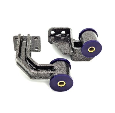 Duas peças metálicas cinzentas com componentes roxos sobre fundo branco