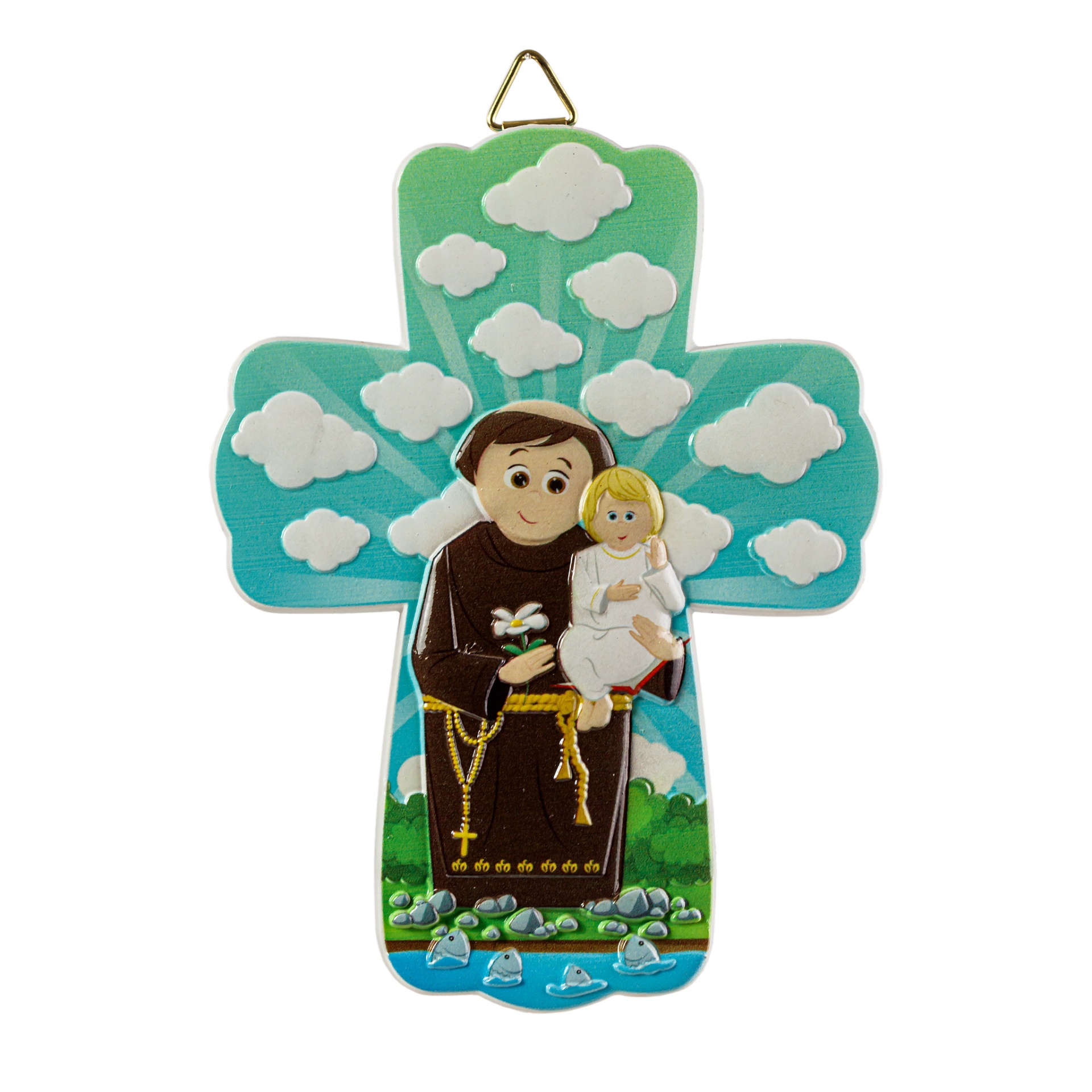 Cruz decorativa em madeira com santo e criança, céu azul e nuvens brancas