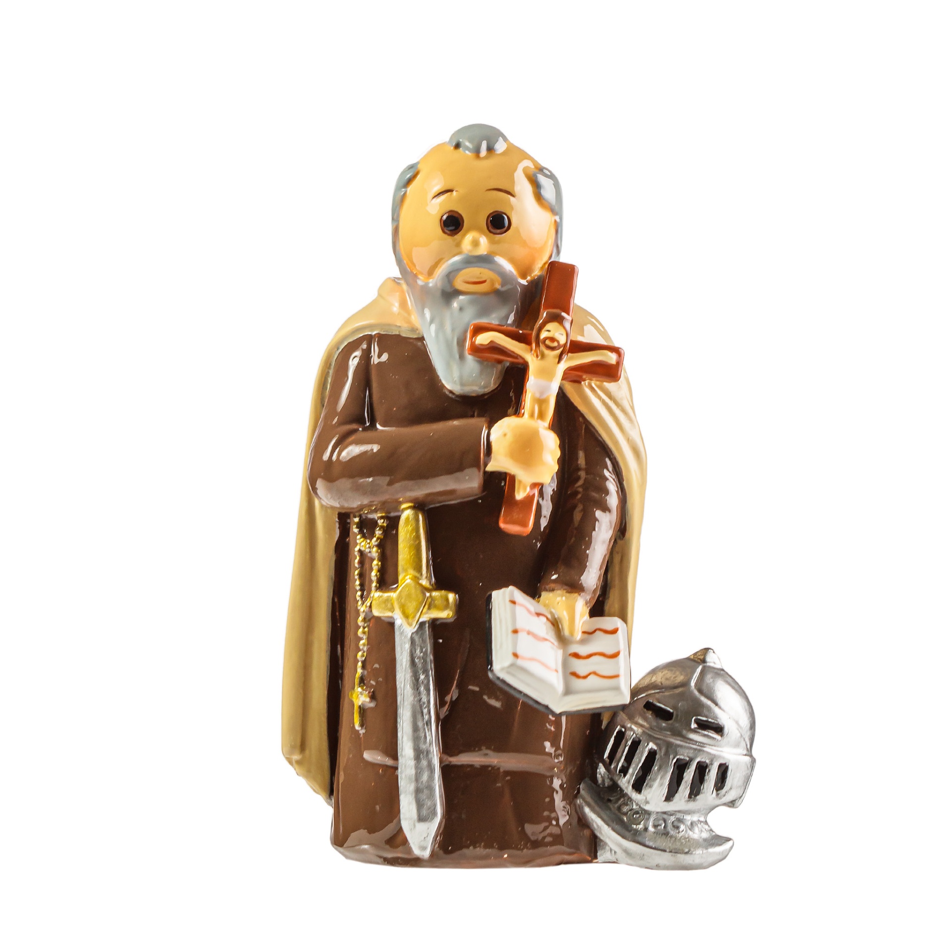 Figurinha cerâmica de monge com cruz, livro, espada e elmo.