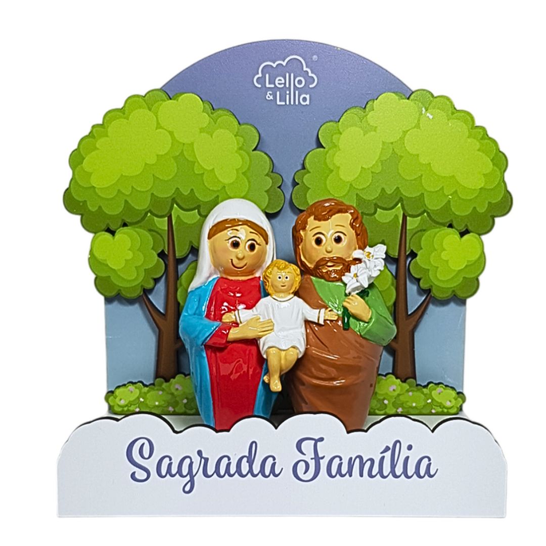 Figura decorativa Sagrada Família com base e fundo de árvores