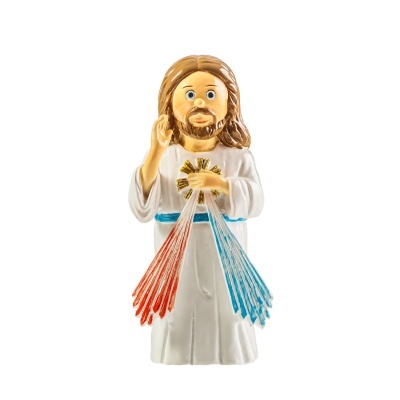 Figura decorativa de Jesus com túnica branca e raios coloridos